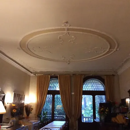 Otel Parco