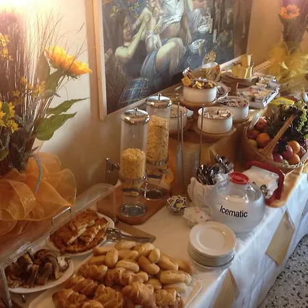 Parco Otel Venedik-Lido