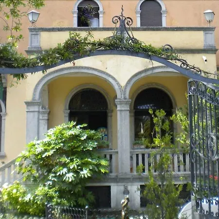 Parco Otel Venedik-Lido